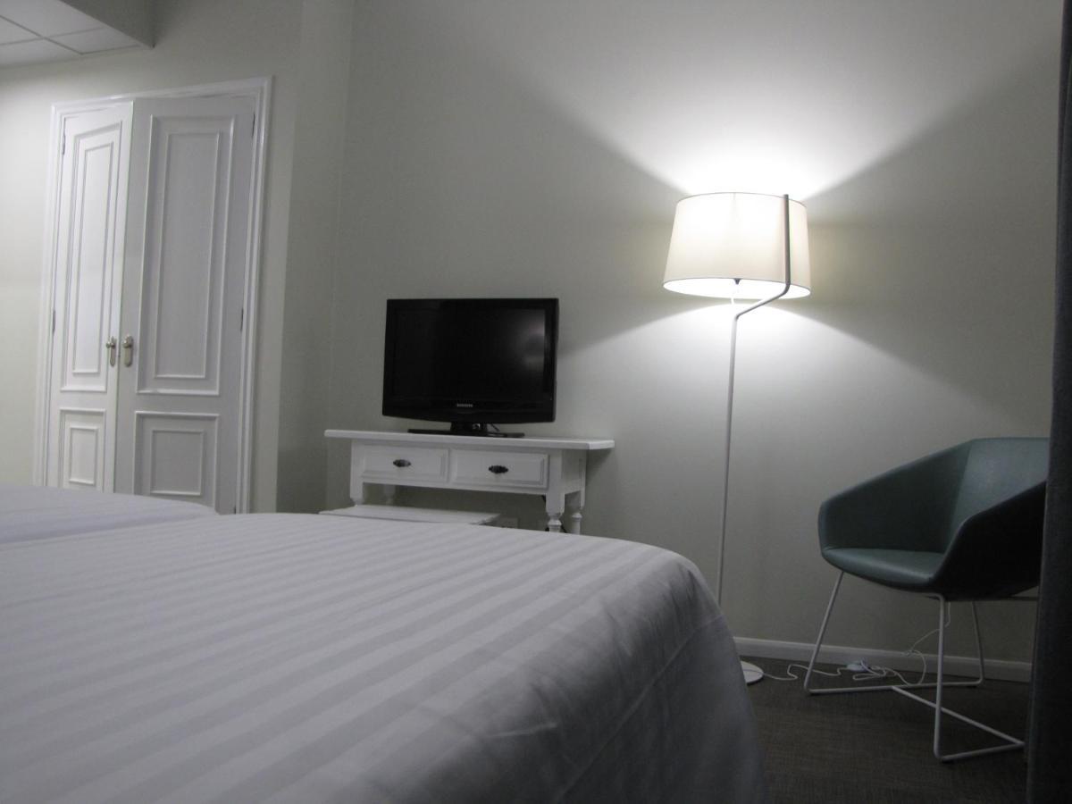 סנשנשו Hotel Ton מראה חיצוני תמונה