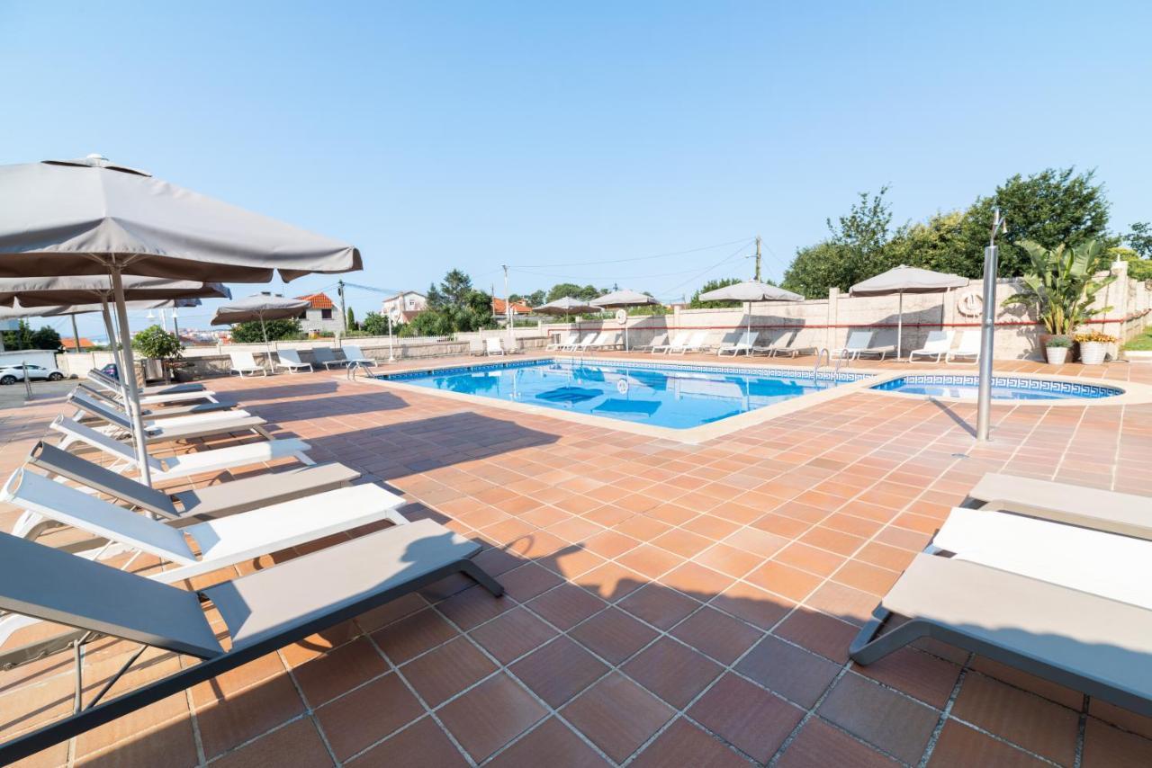 סנשנשו Hotel Ton מראה חיצוני תמונה