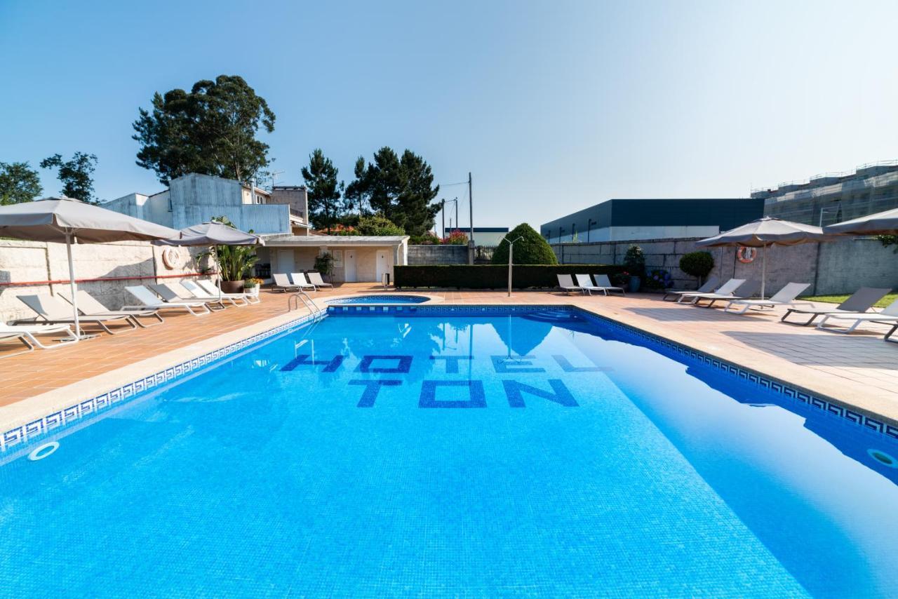 סנשנשו Hotel Ton מראה חיצוני תמונה