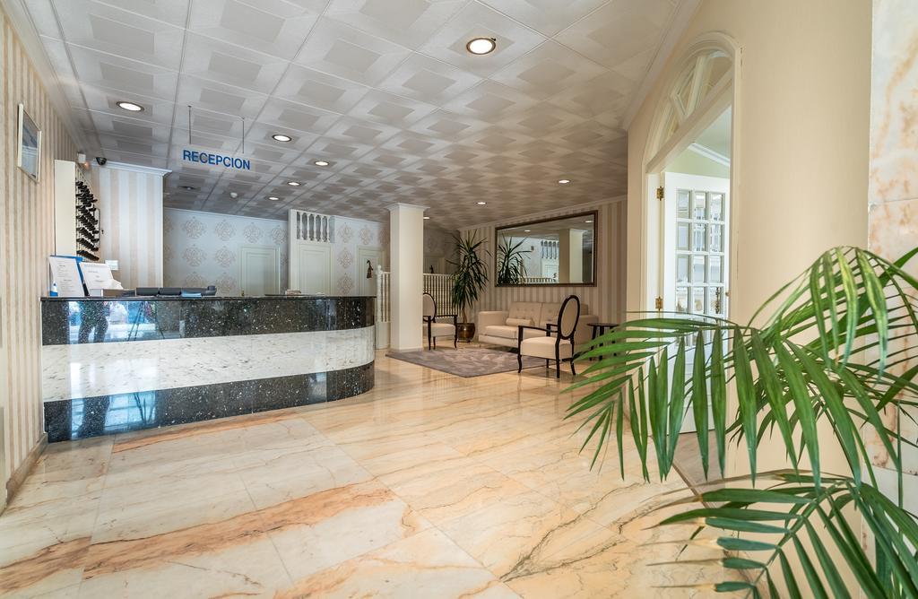 סנשנשו Hotel Ton מראה חיצוני תמונה