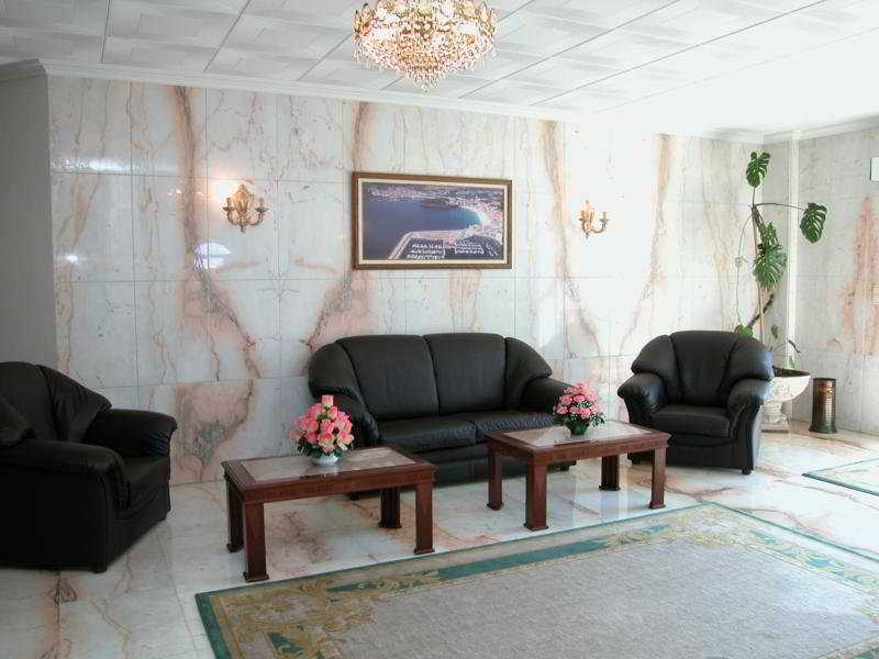 סנשנשו Hotel Ton מראה חיצוני תמונה