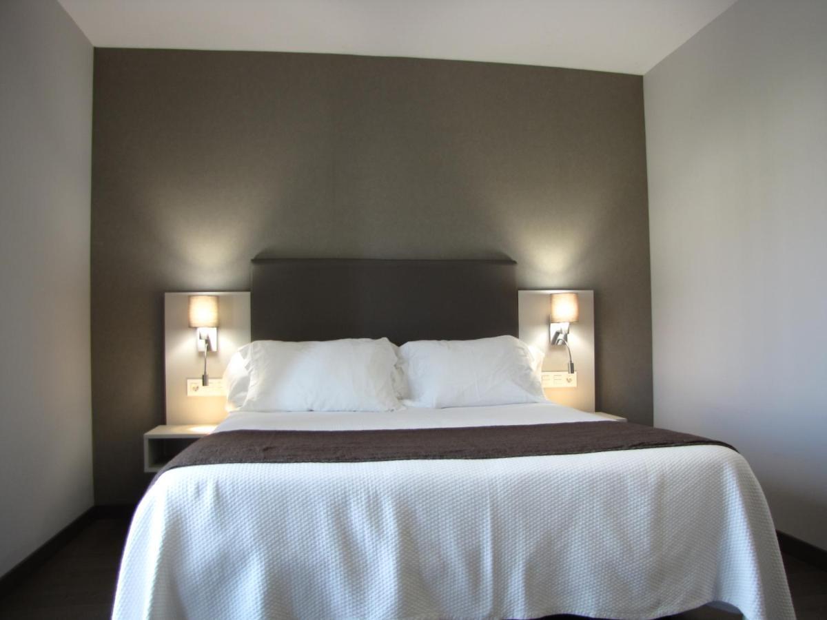 סנשנשו Hotel Ton מראה חיצוני תמונה